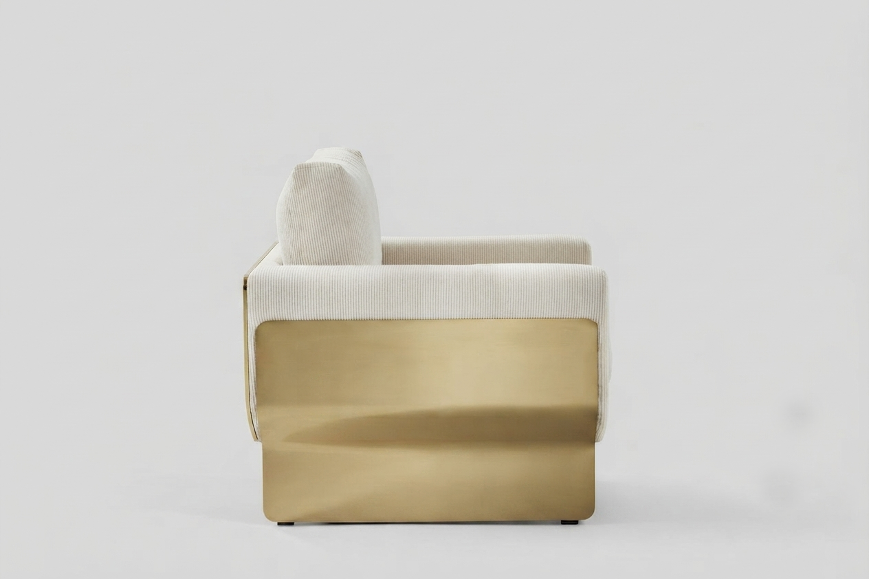 Aura Lounge Chair