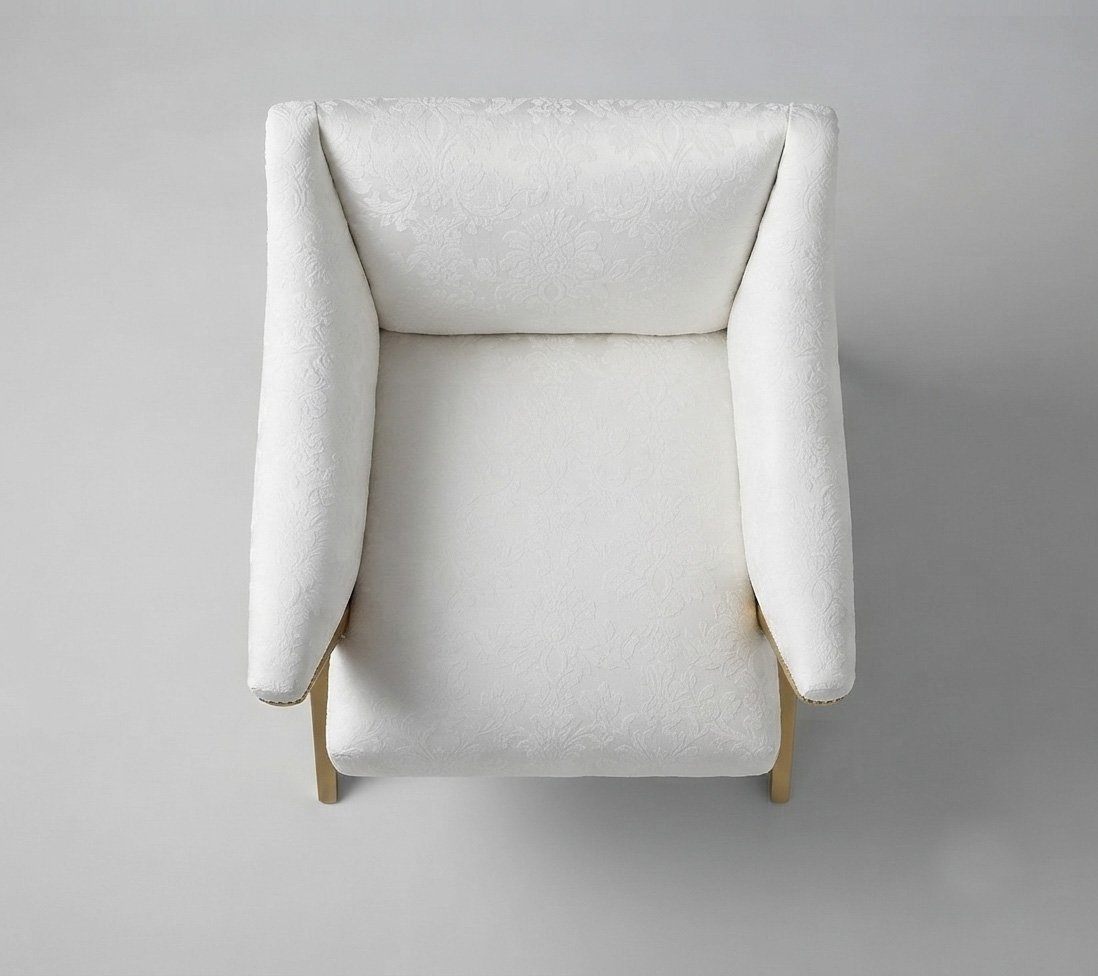 Eclipse Lounge Chair